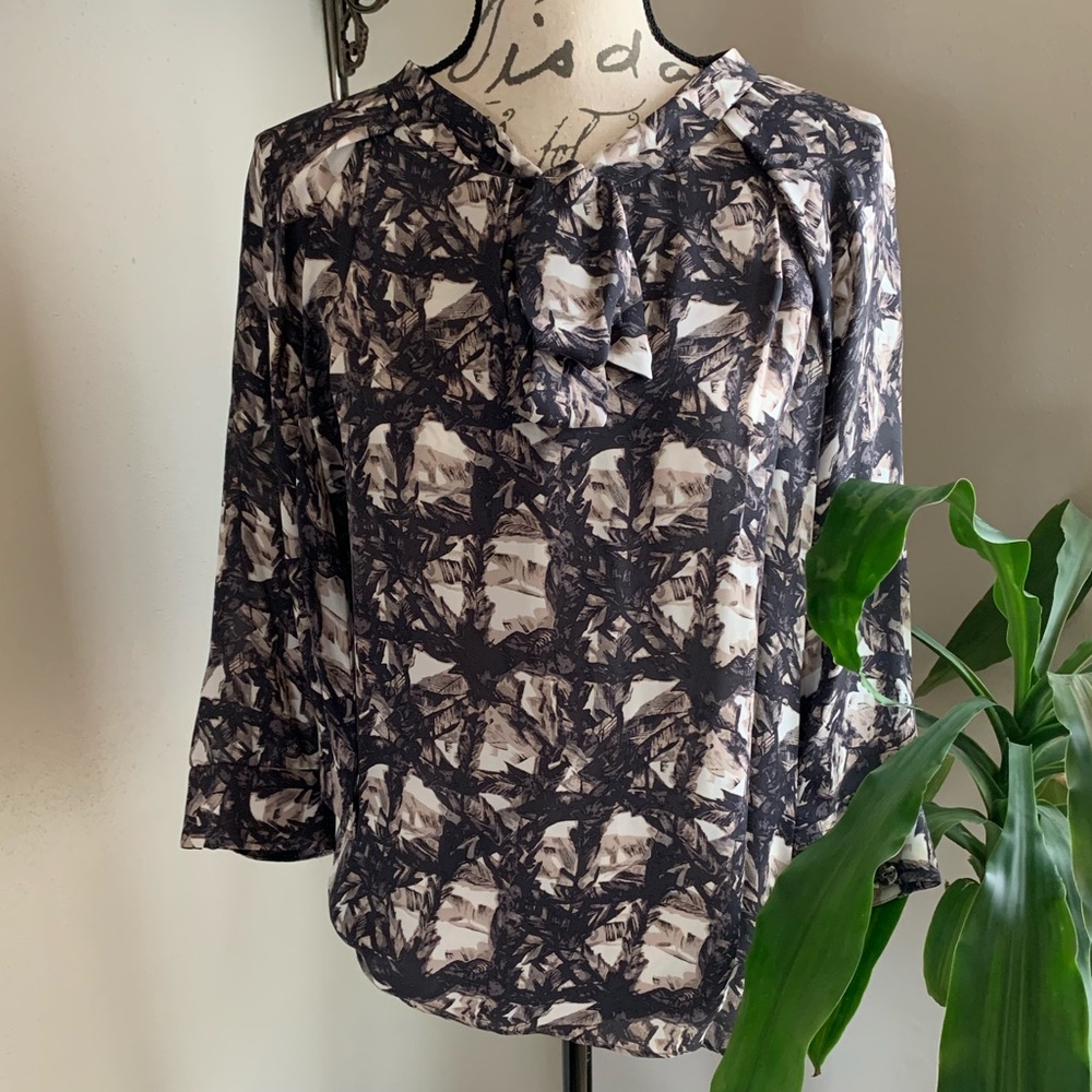 BCBG blouse